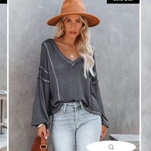 Vici Capital reef V neck knit top